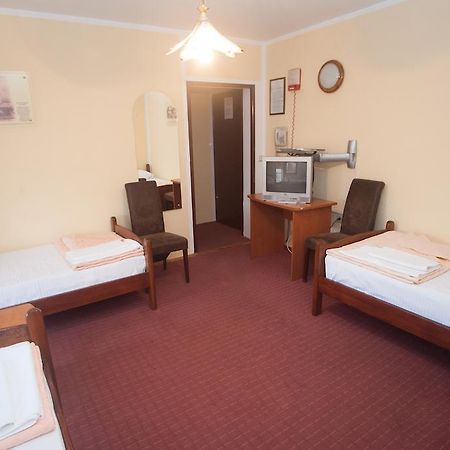 Hotel Extra Lion Md Ni Eksteriør bilde